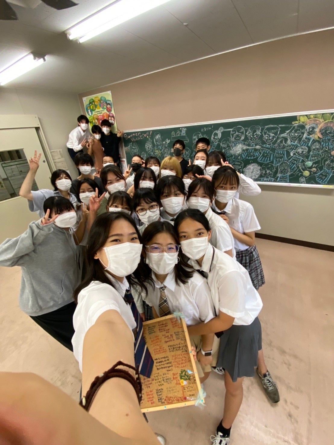 クラスのみんなが開いてくれた、日本の学校でのお別れ会