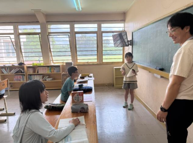 小学5・6年 国語複式授業(6年)