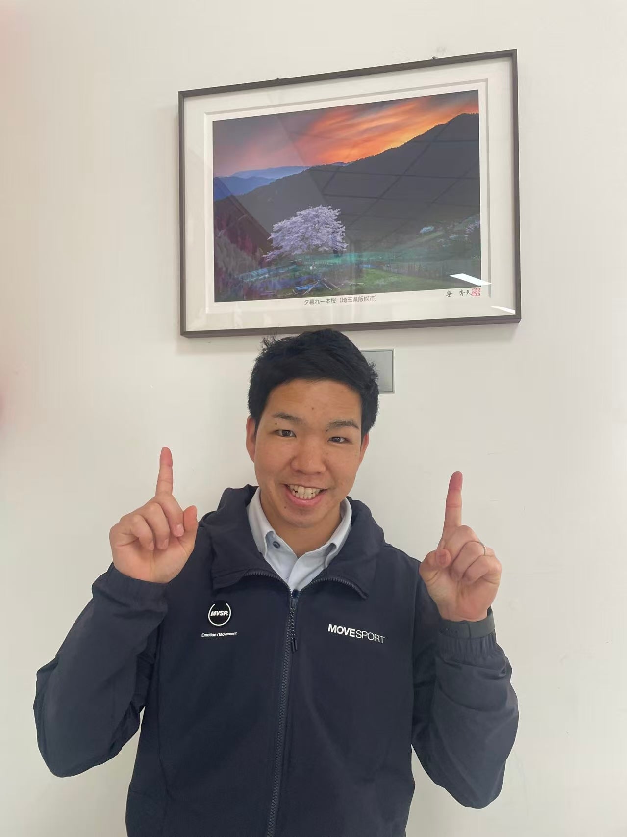 青島日本人学校 中学部社会科担当 熊瀬功督（くませこうすけ）先生