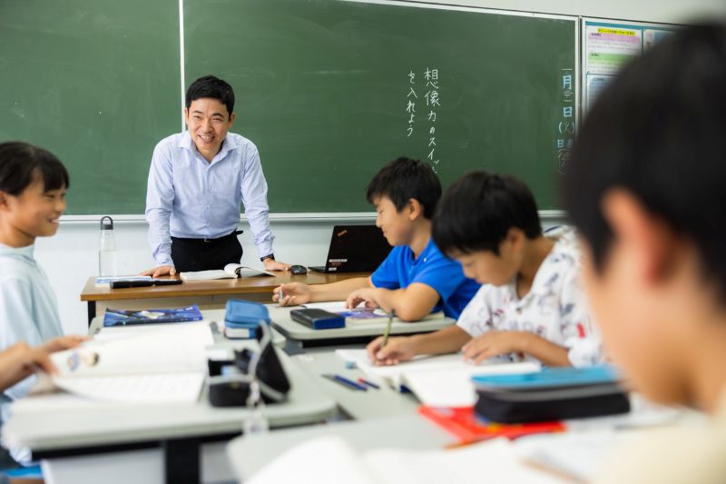 「想像力のスイッチを入れよう」をテーマにした、小学部5年生の国語の授業