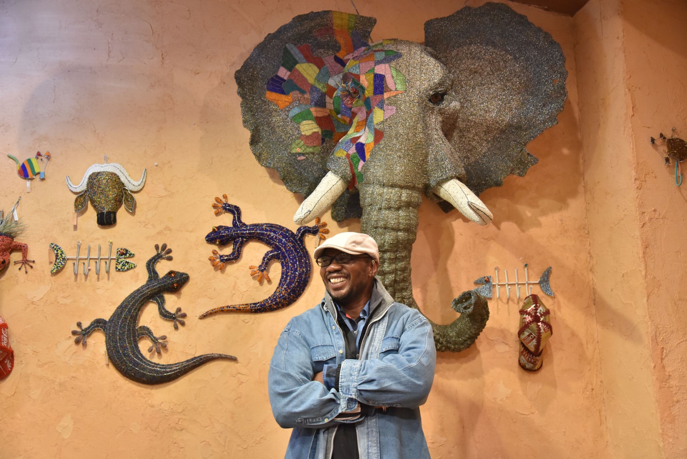 生きるための文化」を伝えたい アフリカン・ワイヤー・アンド・ビーズ