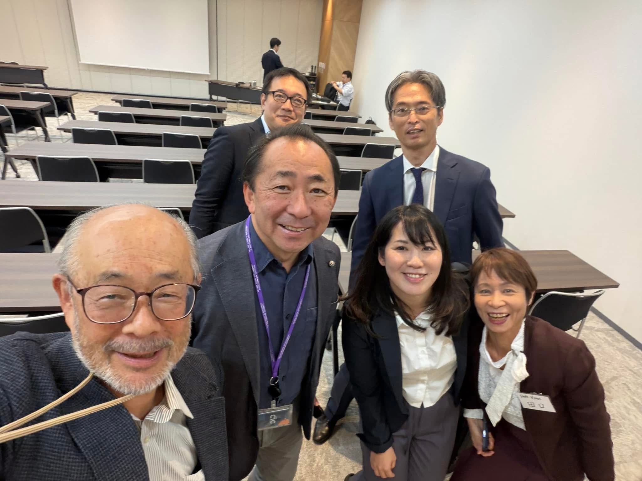 起業を経て、日本でも自分の道を力強く歩む佳子