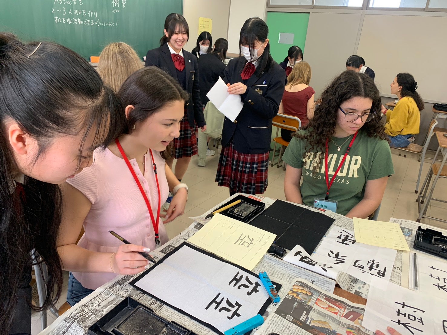 MND（マウントノートルダム女子高校）の生徒との交流