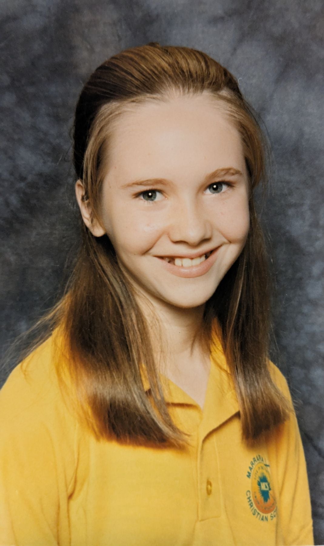 オーストラリアで過ごした中学時代。アメリカやアジアと違い、オーストラリアでは年度が1月から切り替わるため、自分が何年生なのかわからなくなったことも