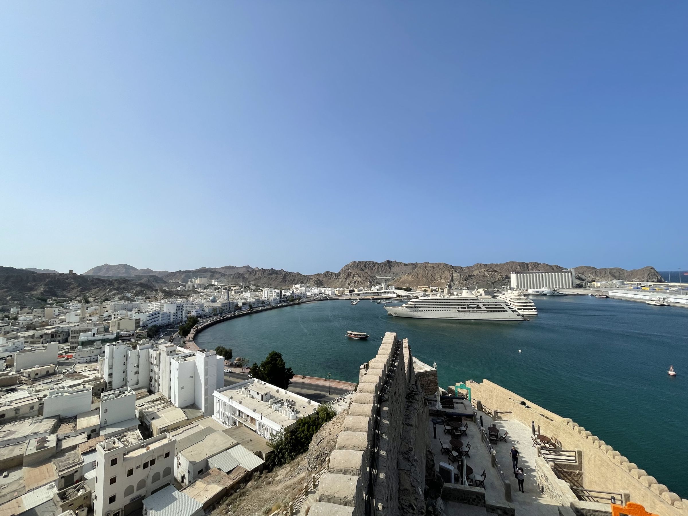 オマーン補習授業校　Japanese school in Oman 