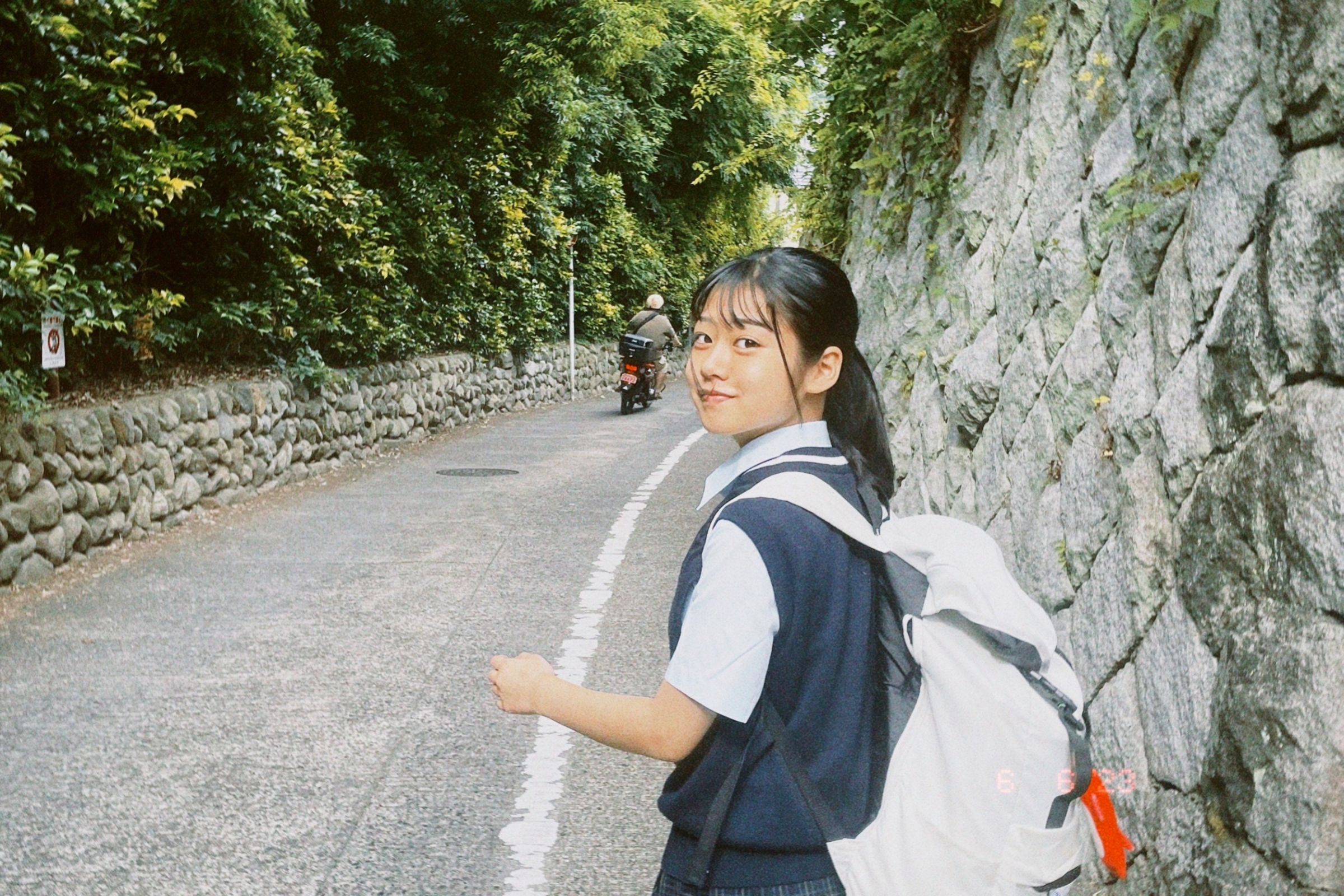 小学校4年と中学校3年で体験入学をして、日本生活への憧れを強くした瑚々さん